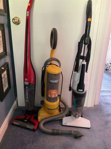 (3) Vacuum Sweepers ( Simplicity, Eureka, Dirt Devil)