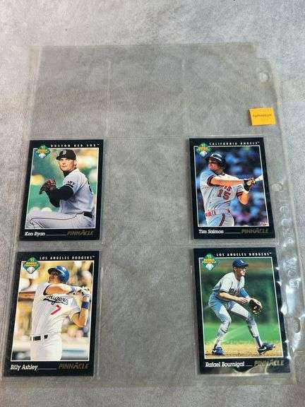 Assortment of Baseball Cards
