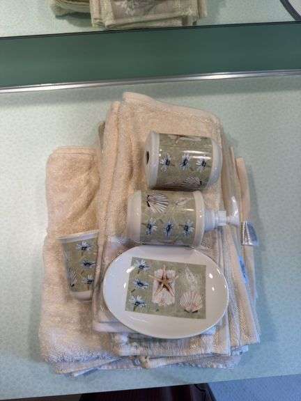 BATHROOM DECOR