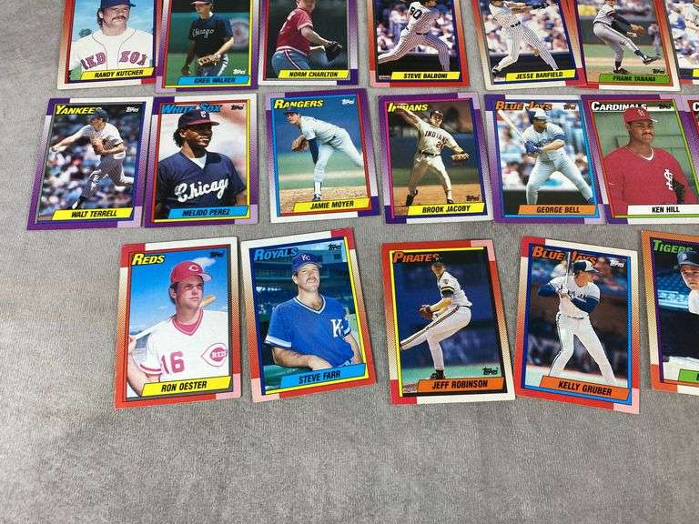 Topps Baseball Cards