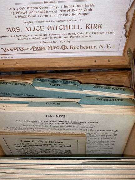 Vintage Recipe Box