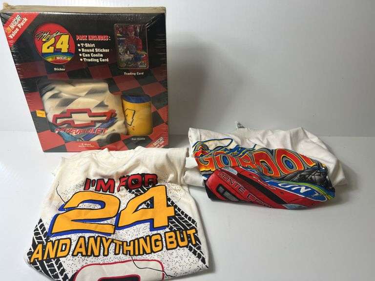 Jeff Gordon NASCAR Gift Pack, 2 TShirts- Medium
