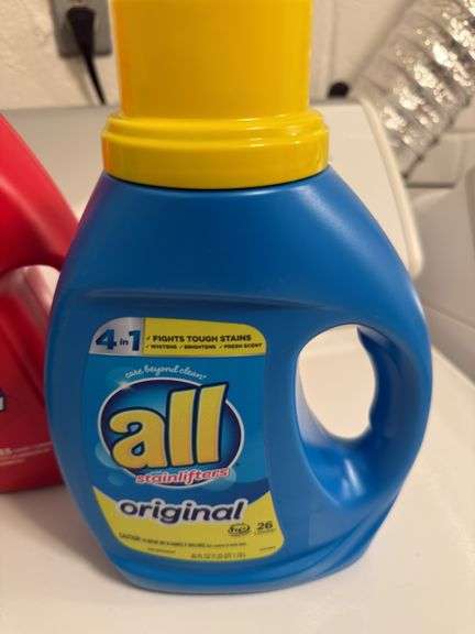 LAUNDRY DETERGENT (x3) NEW/FULL