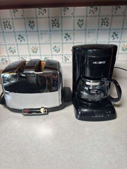 VINTAGE SUNBEAM TOASTER, MR COFFEE COFFEE MAKER