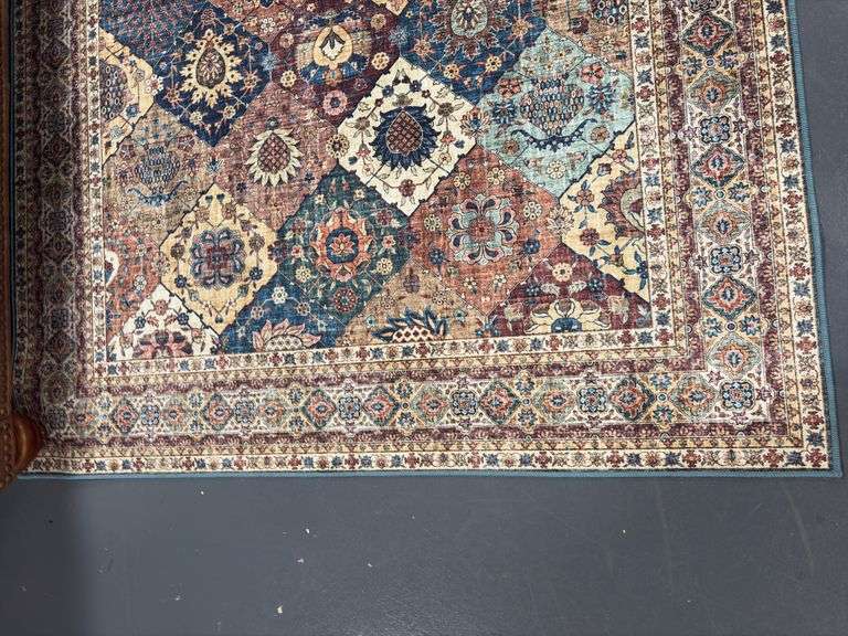 Area rug - 82" x 60"