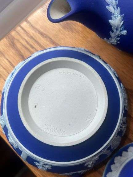 Wedgewood Jasperware 3pc Tea Set, Made in England