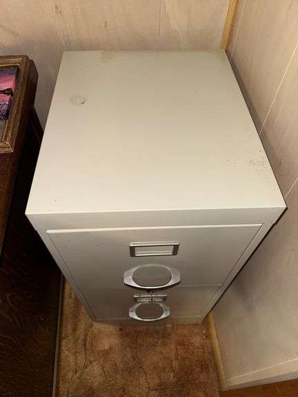 2-DRAWER METAL FILE CABINET WITH KEY