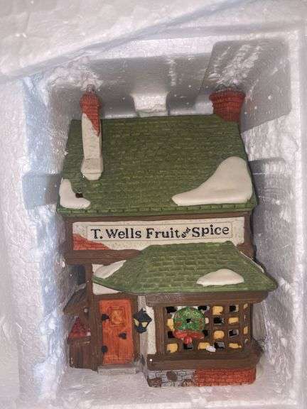 Heritage Village Collection Christmas Smithy Beam & Son & T. Wells Fruit & Spice