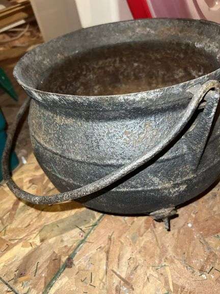 Cast Iron Cauldron