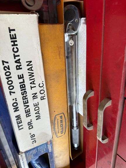 Uncataloged Items- Onsite Bidding Only For This Lot Items! click lot to view photos