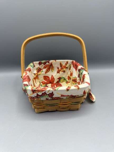 WOVEN BASKETS AND PLASTIC SERVING TRAYS