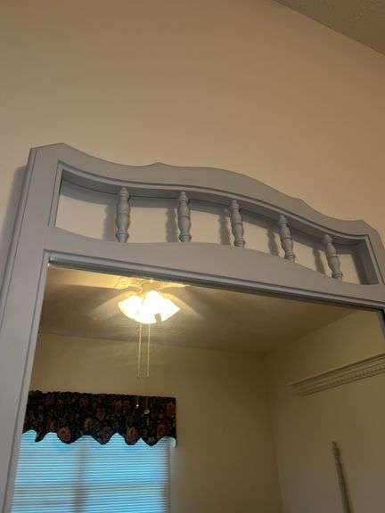 Dixie Dresser with Mirror