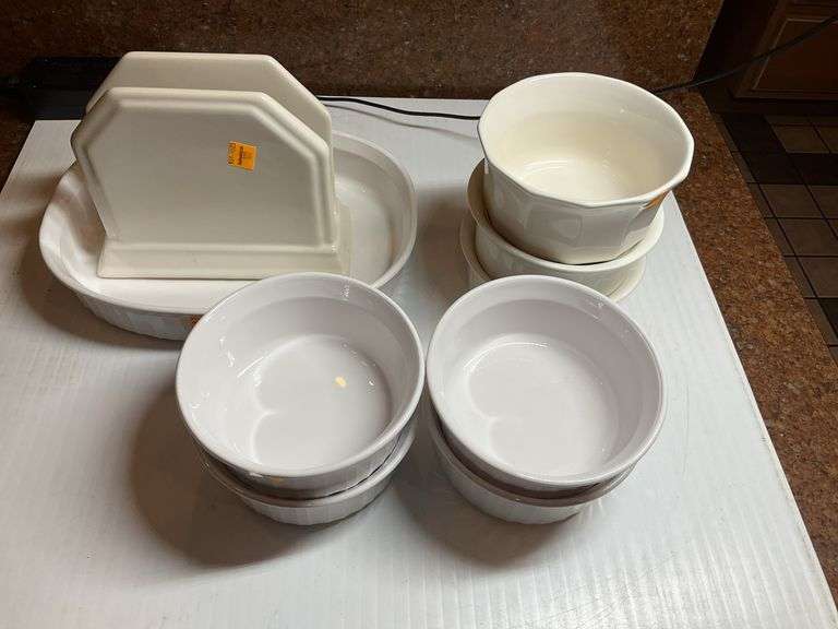 (7) Pfaltsgraff Bowls, Pfaltzgraff Napkin Holder, Platter