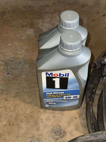 PAIR OF JUMPER CABLES, MOTOR OIL, AND GM SIDE MIRROR (SEE SERIAL CODE)