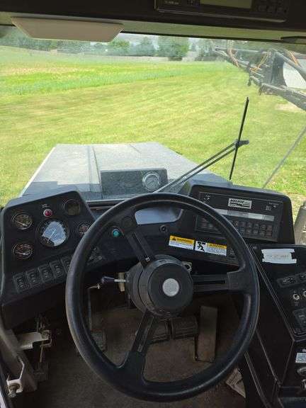 Melroe 3430 Spra-coupe sprayer