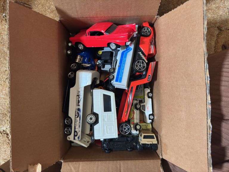 MATCHBOX CARS AND CARPET WITH ROADS