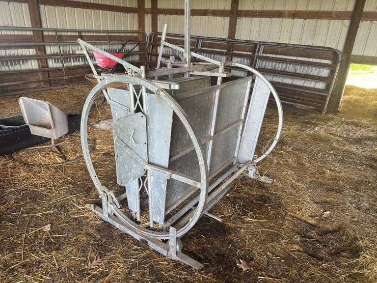 RM6000 Roll O’Matic Sheep Turnover Crate