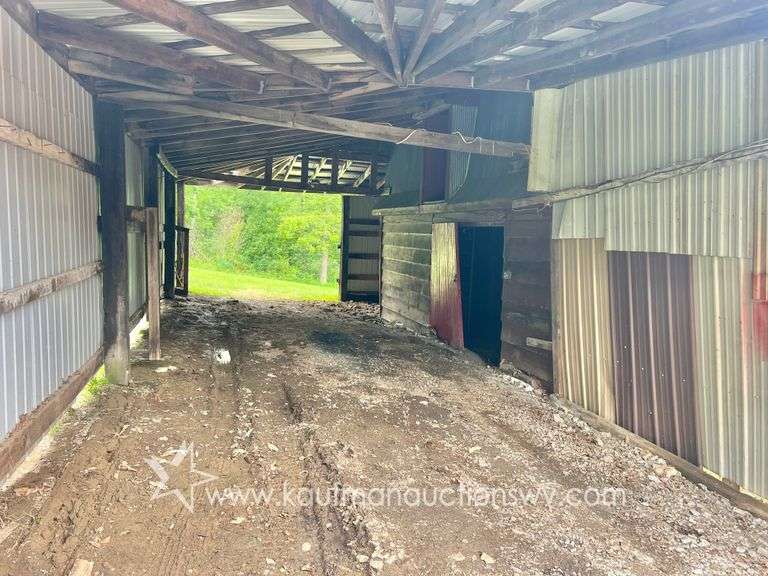 Marion County WV Home, Shop, Garage on 9+/- Acres