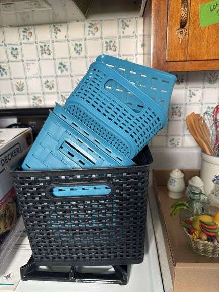 STORAGE BASKETS