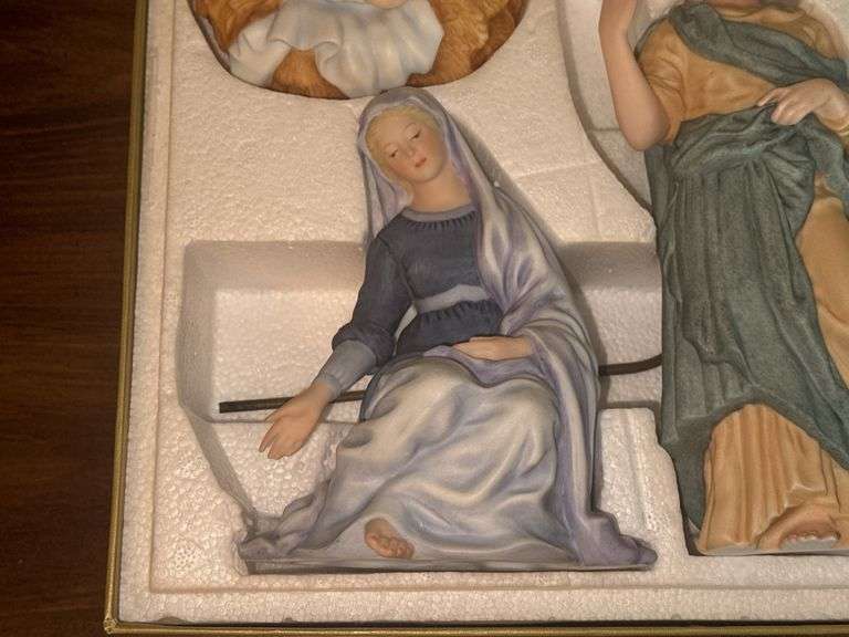 Lenox The Renaissance Nativity “The Holy Family)