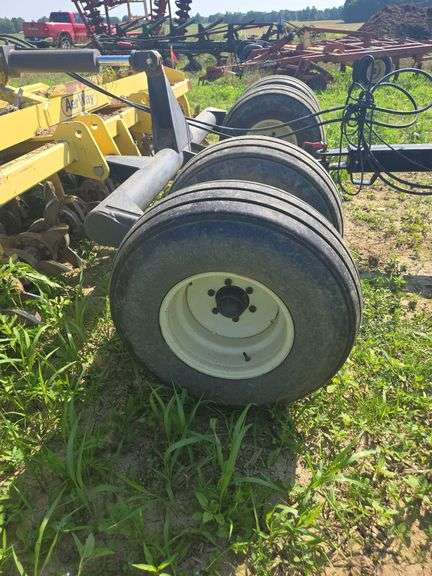 CCT 15' AerWay vertical tillage