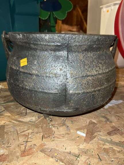 Cast Iron Cauldron