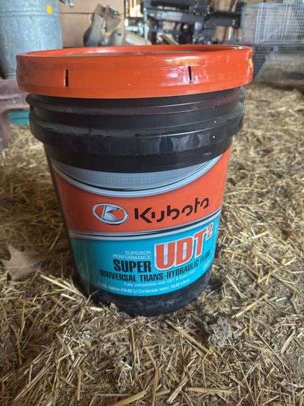 Kubota Super UDT2 Universal Trans-Hydraulic Fluid