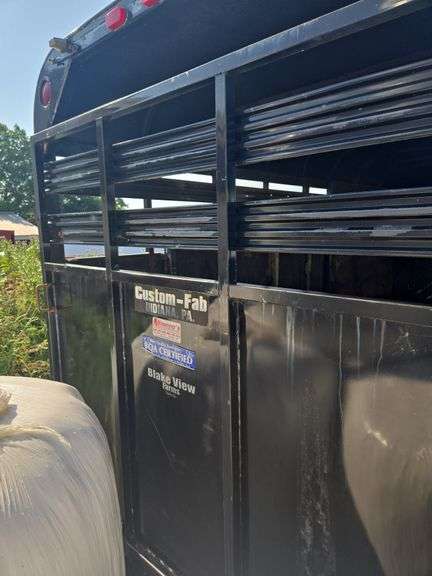 Custom-Fab livestock trailer- 7'x 18'