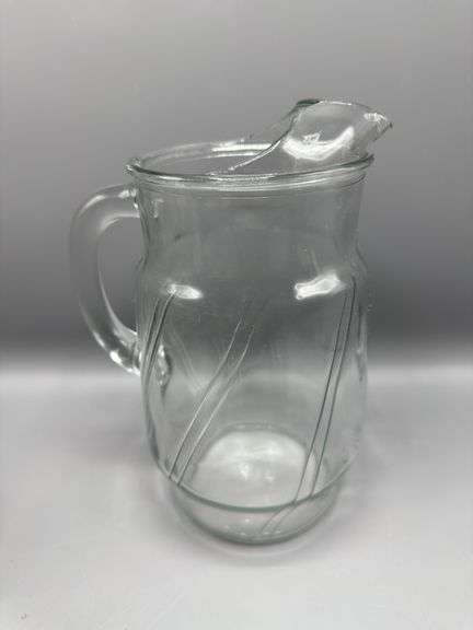 GLASSWARE FRUIT BOWL, PITCHER SND VASE