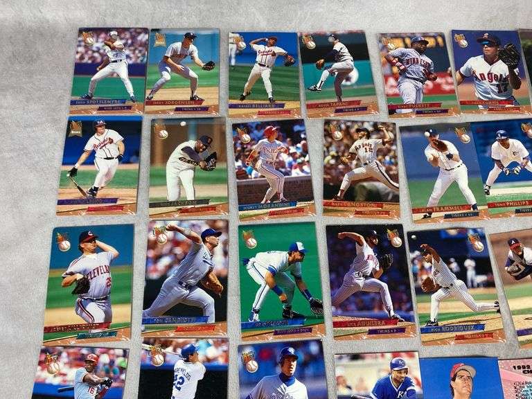 1992 Topps and 1993 Fleer Baseball Cards