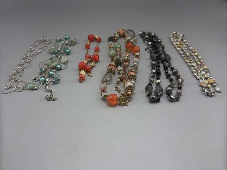 VARIETY OF BEADED NECKLACES