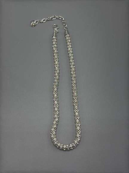 PAIR OF GLORIA VANDERBILT SILVER AND GOLD TONE CRYSTAL MESH CHAIN COLLARS AND WORTHINGTON BRACELET