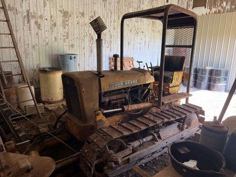 JD 1010 Dozer