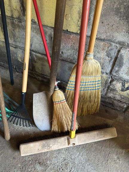 YARD TOOLS: YARD RAKES, GARDEN RAKES, SHOVEL, HOE, BROOMS