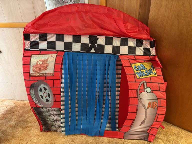 KIDS CAR WASH PLAY-HUT POP UP TENT