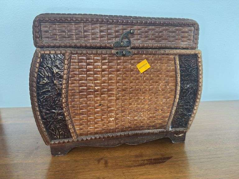 Vintage Woven Wicker & Wood Sewing Box