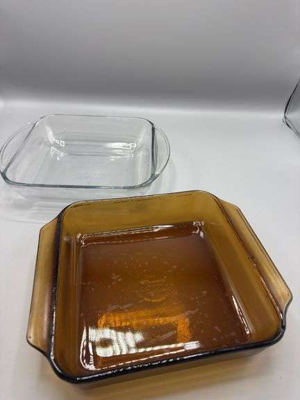CAKE PANS, PIE PANS, CASSEROLE DISH, BAKING DISHES