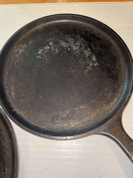 (2) 10” Lodge Cast Iron Skillets