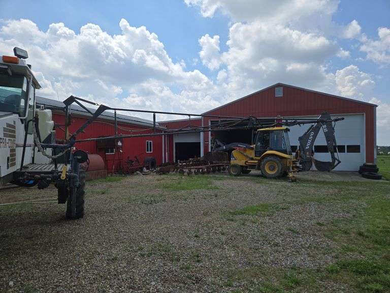 Melroe 3430 Spra-coupe sprayer