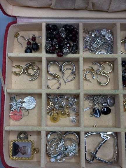 RED SUEDE JEWELRY BOX WITH CONTENTS OF EARRINGS, BRACELTS, BEADED NECKLACES