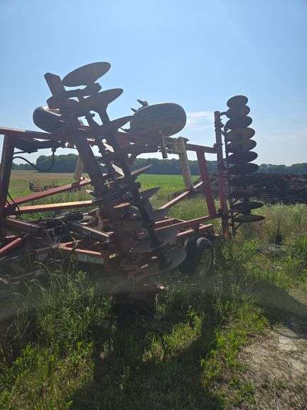 Krause 3950 23' disk harrow