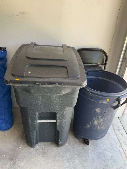 2 Trash Cans, Metal Folding Chair
