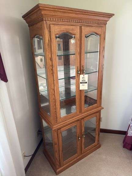SOLID OAK AMISH MADE CHINA HUTCH