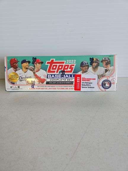 2022 Topps baseball complete set- unopened