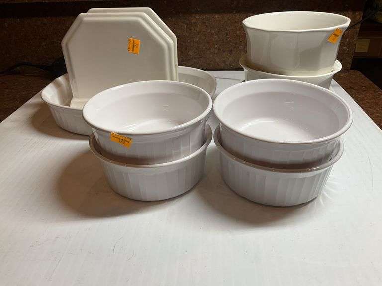 (7) Pfaltsgraff Bowls, Pfaltzgraff Napkin Holder, Platter