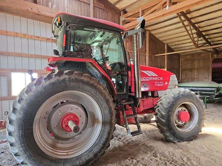 McCormick XTX 215 cab tractor
