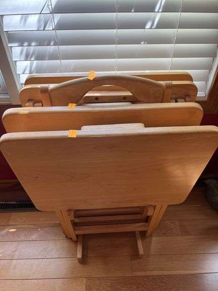 TV Serving Trays & Holder