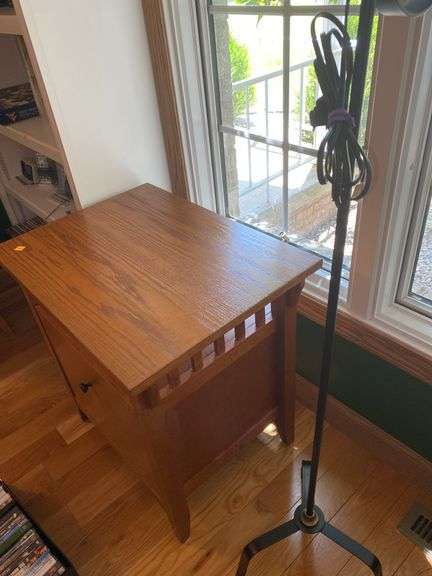 Metal Base Floor Lamp w/ Faux Leather Lamp Shade