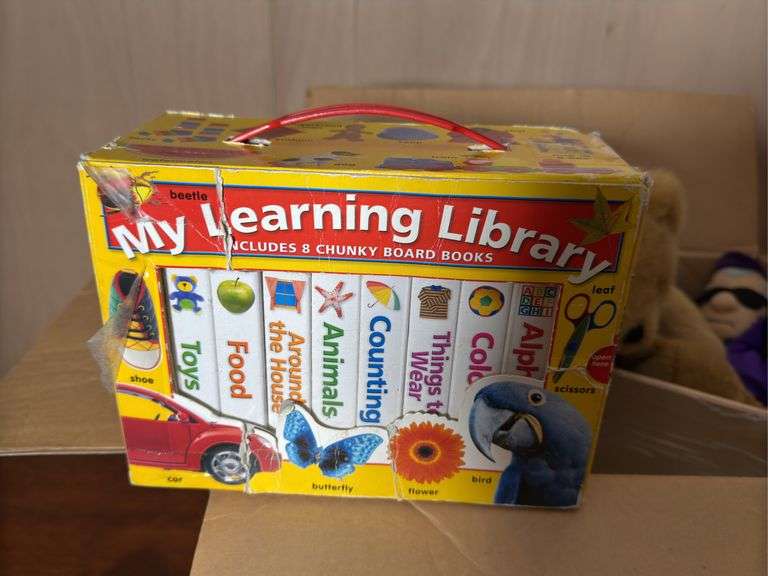 CHILDRENS BOOKS AND STUFFED TOYS