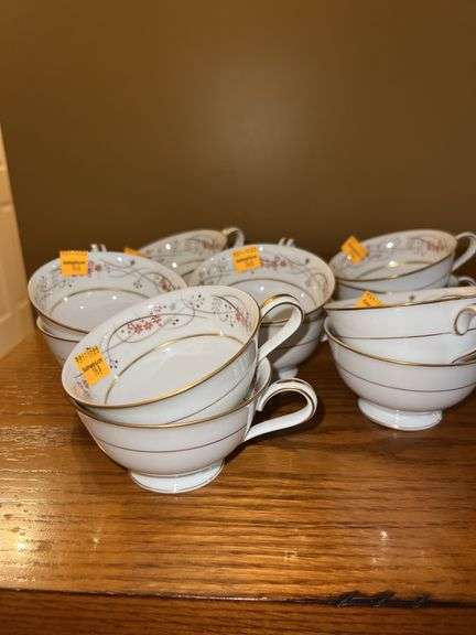Noritake Calvert Pattern Fine China Teacups